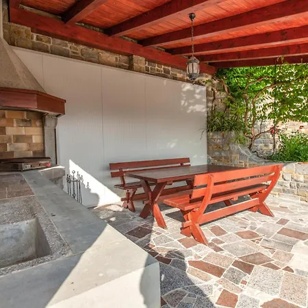 Lovely In With House Sea View Apartamento