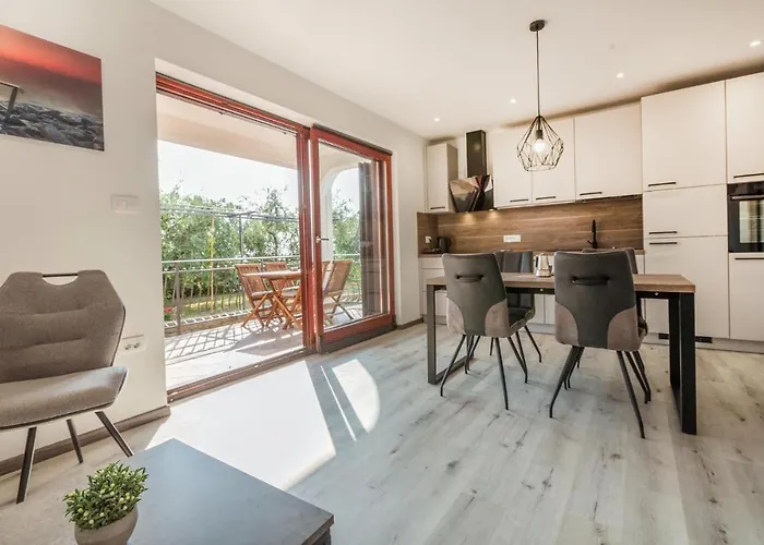 דירה 1 Bedroom Awesome In *