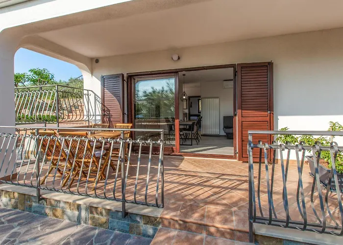 1 Bedroom Awesome In Sečovlje